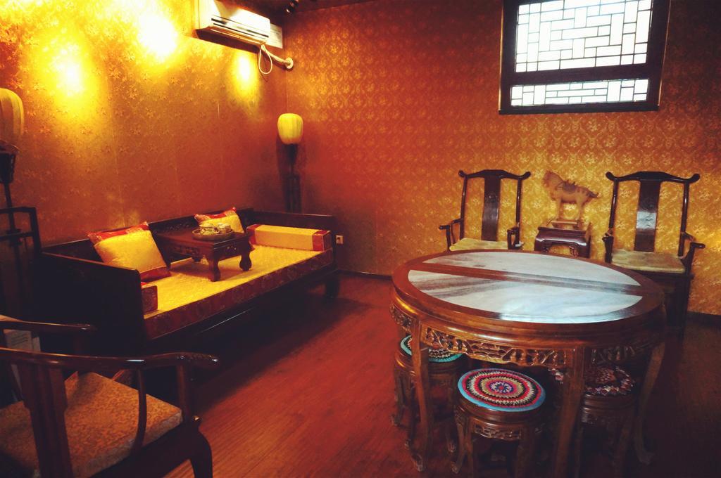 Templeside Deluxe Hutong Hotel Пекин Номер фото