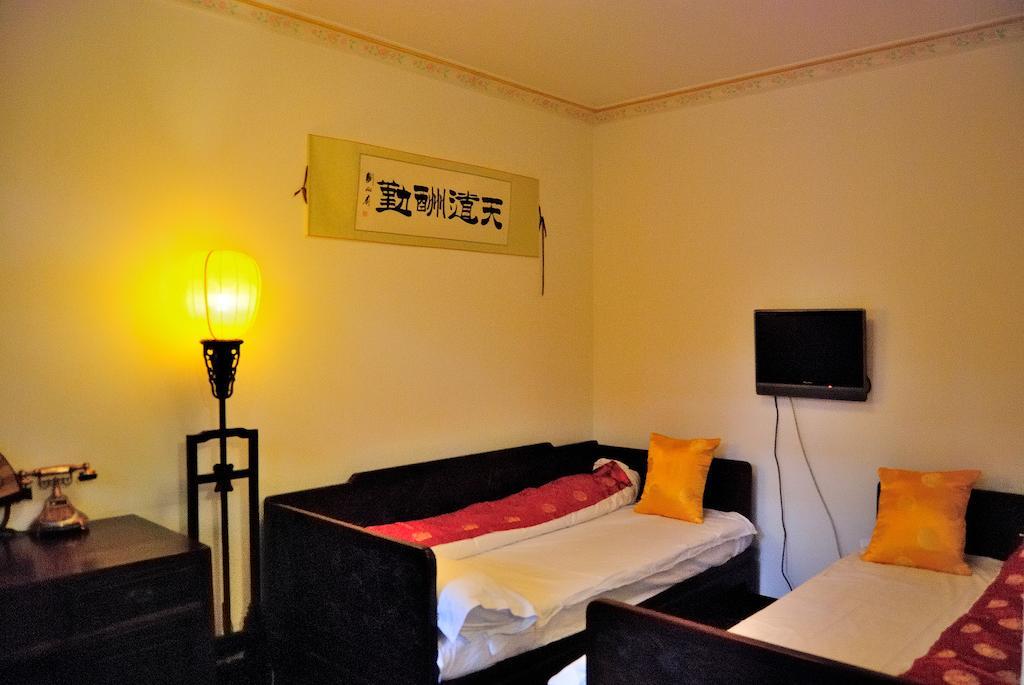 Templeside Deluxe Hutong Hotel Пекин Экстерьер фото